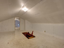  Photo 49