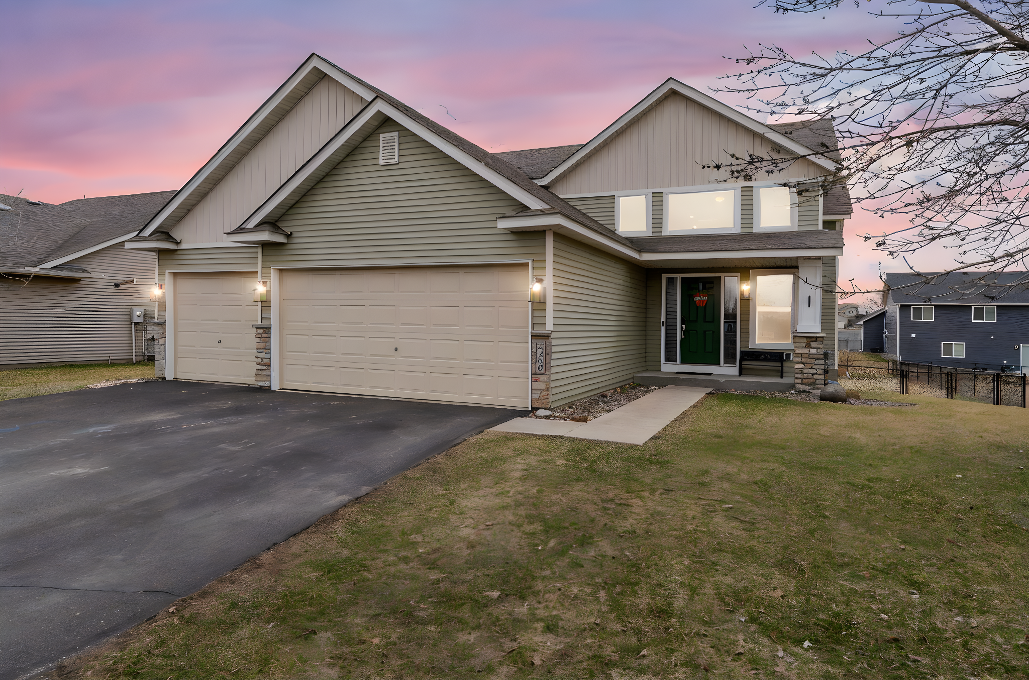 3260 223rd St W Farmington MN_0013 day to dusk.jpeg