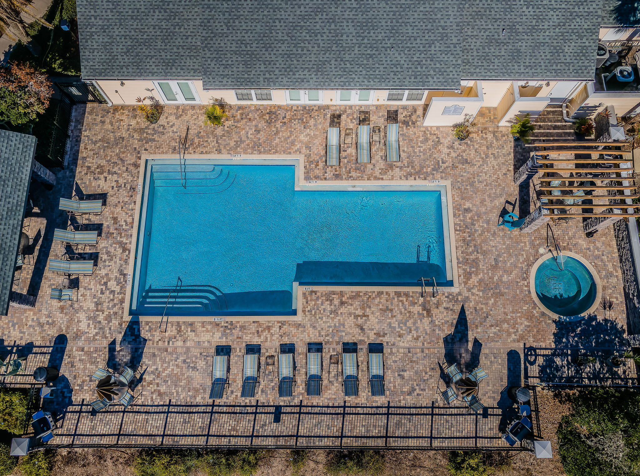 Pool28