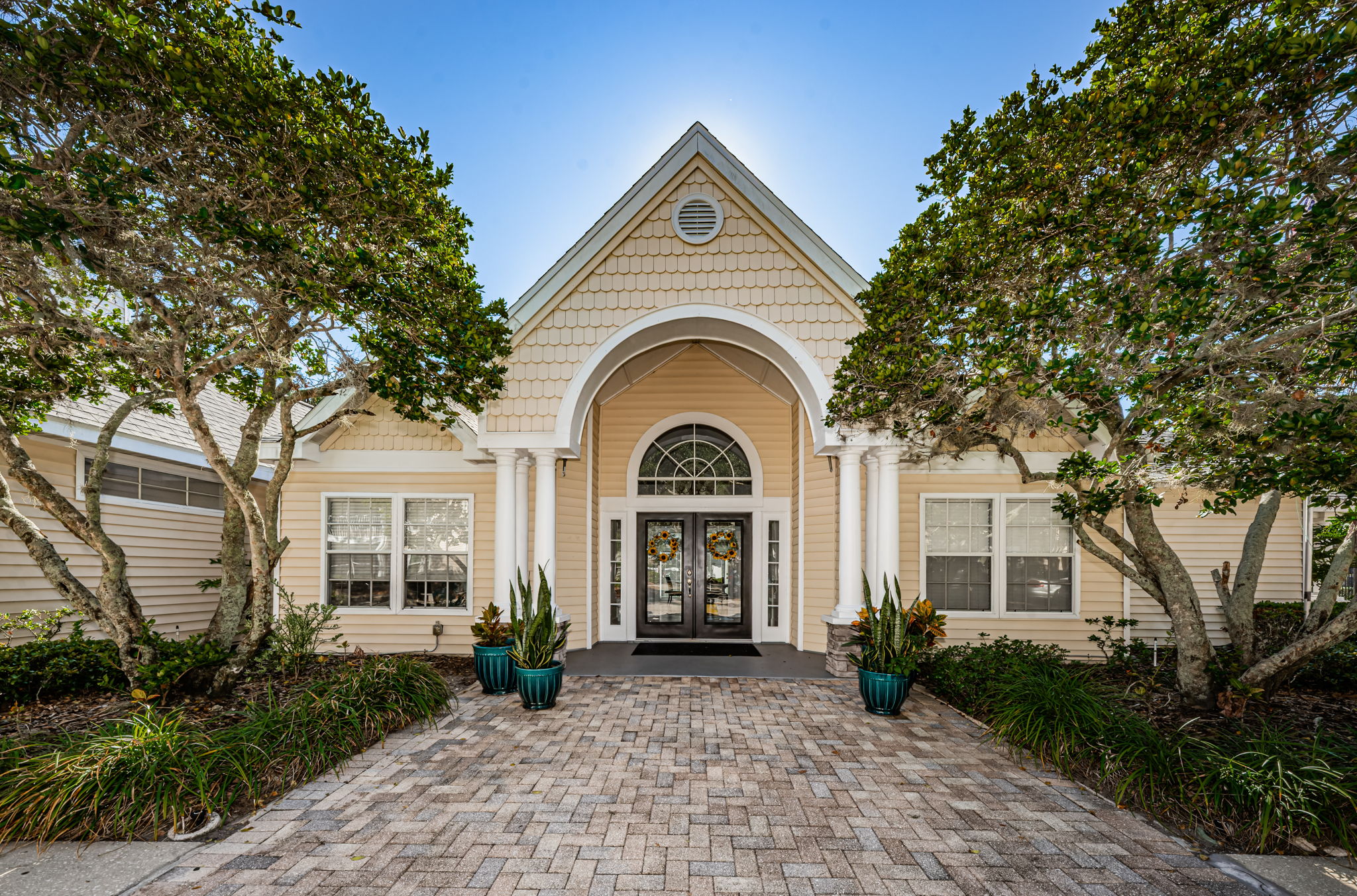 Clubhouse1