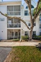 Front Exterior4-4