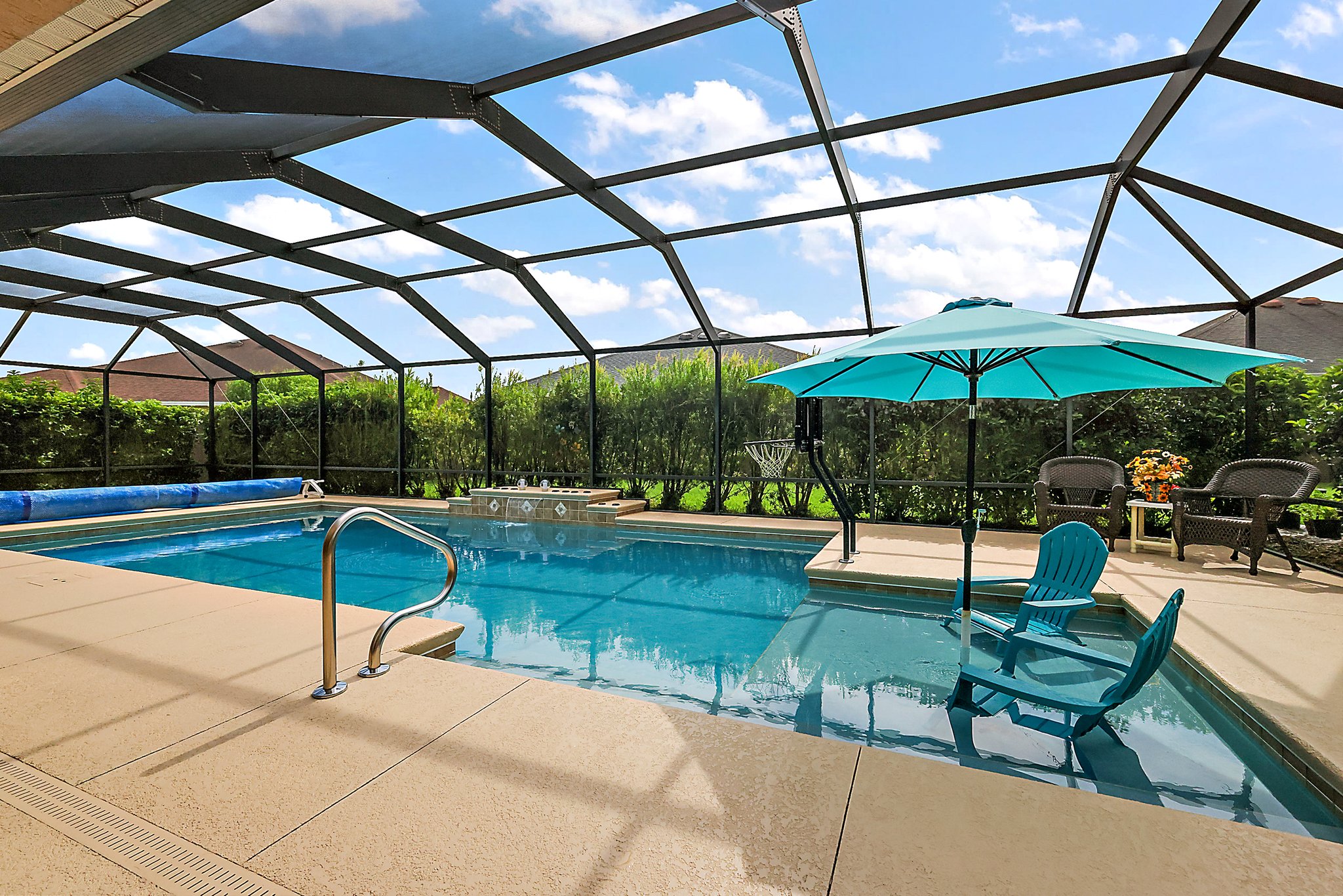 Swimming Pool with Beach Area and Water Fountain