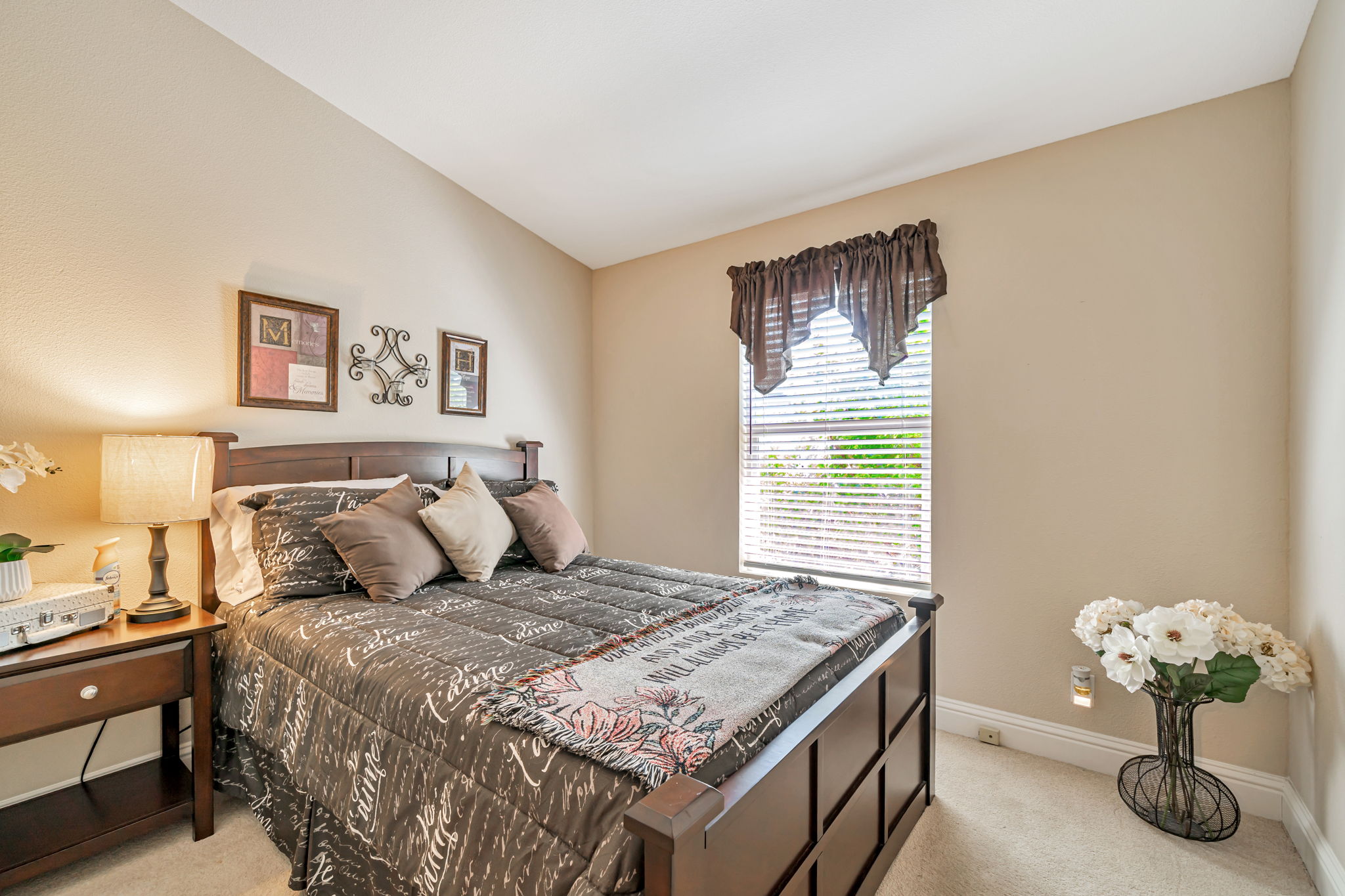 023_ 3263 Vineyard Ave 68 