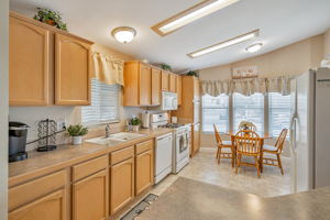011_ 3263 Vineyard Ave 68 