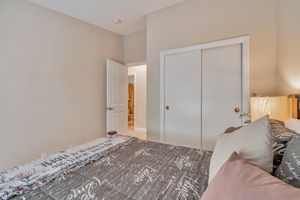 025_ 3263 Vineyard Ave 68 