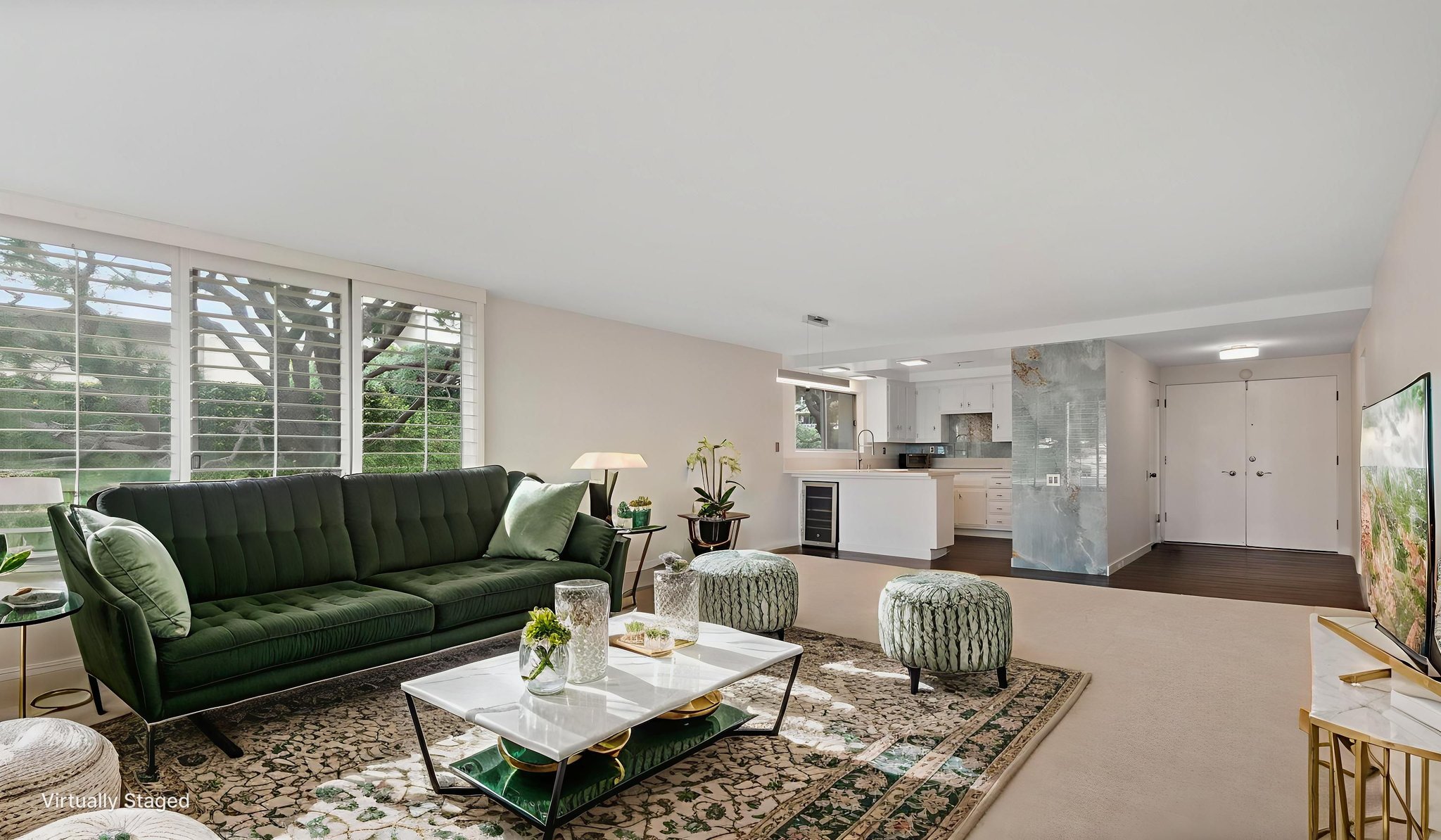 DSC01146-Edit virtually staged.jpeg