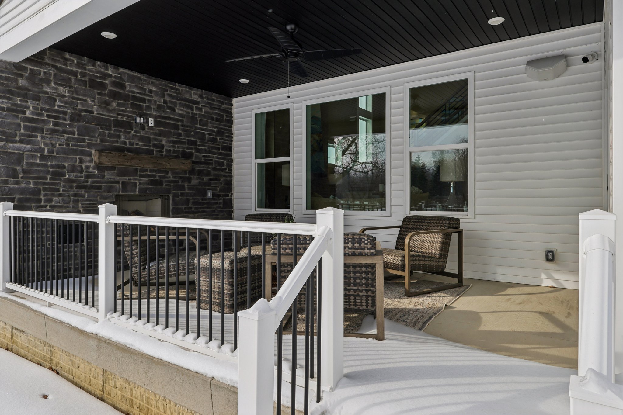 Woodstone Ln-S0602-086.jpg