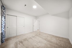  Photo 37