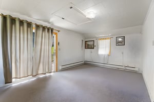 AHM00280 furniture removed.jpeg