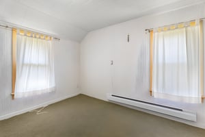 AHM00285 furniture removed.jpeg