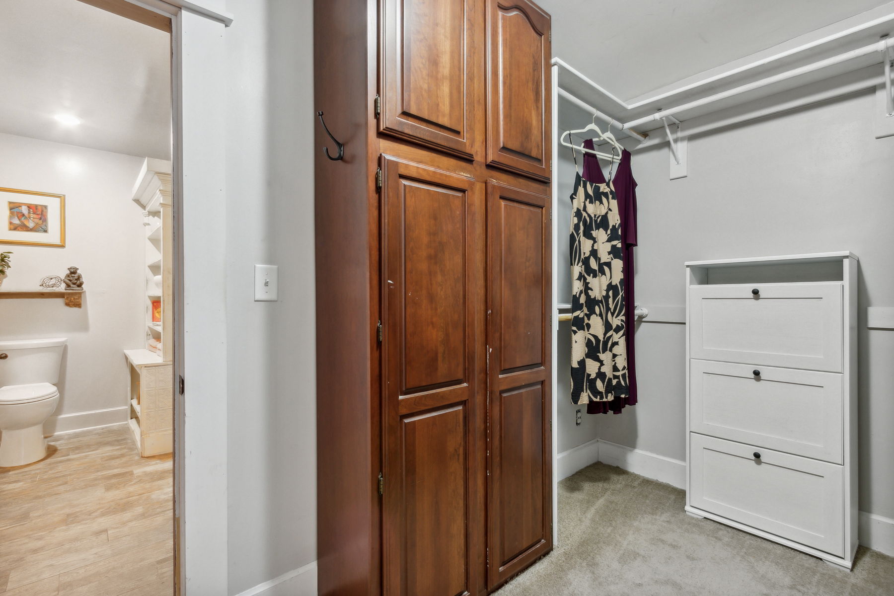 Primary Bedroom Closet