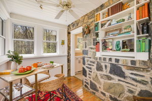 sunroom/breakfast room
