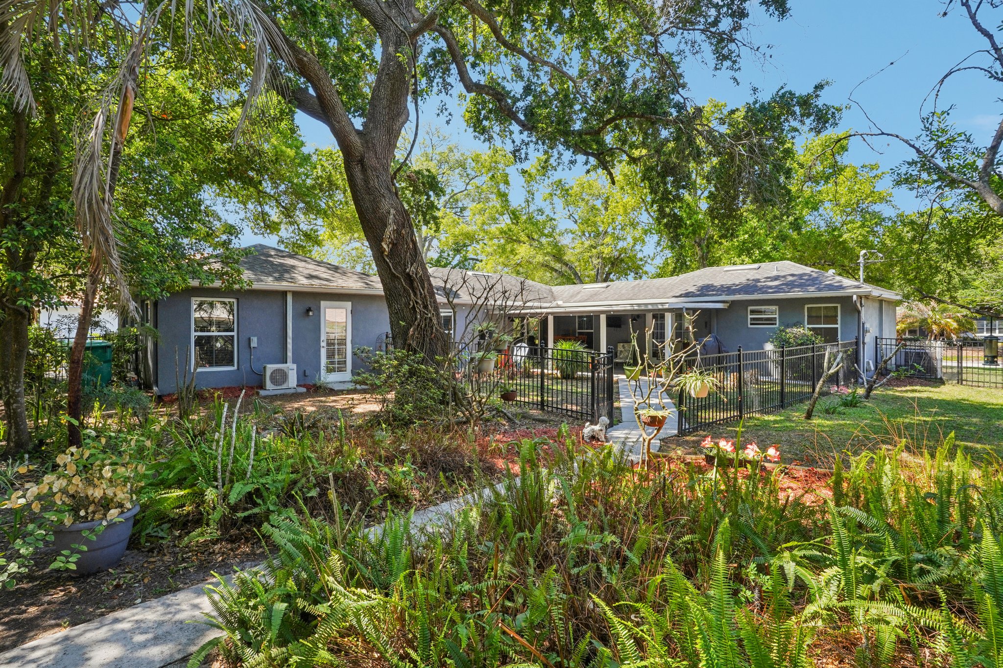 S Lakeview Ave-S2803-045.jpg