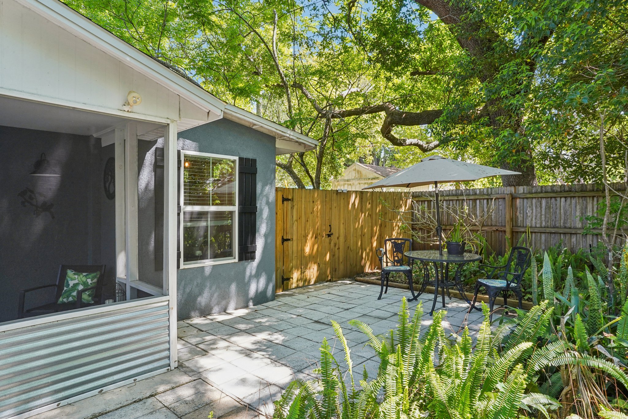 S Lakeview Ave-S2803-052.jpg