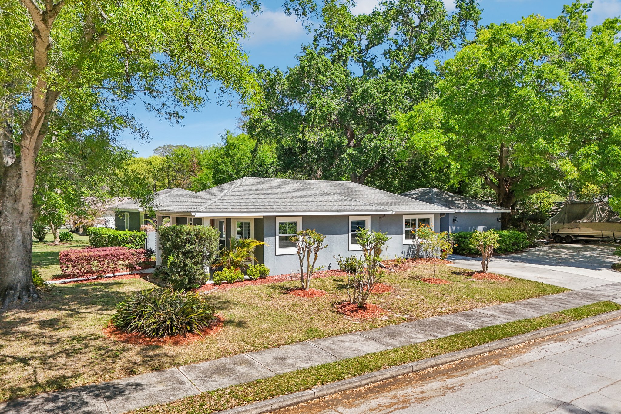 S Lakeview Ave-S2803-054.jpg