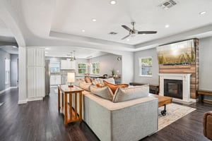 S Lakeview Ave-S2803-008.jpg