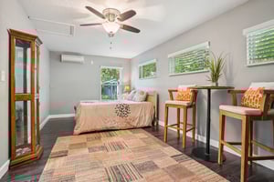 S Lakeview Ave-S2803-027.jpg