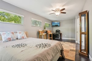 S Lakeview Ave-S2803-028.jpg