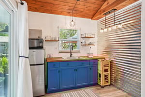 S Lakeview Ave-S2803-036.jpg