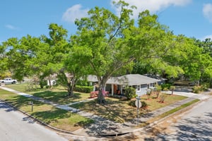 S Lakeview Ave-S2803-053.jpg