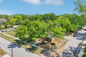 S Lakeview Ave-S2803-059.jpg