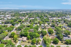 S Lakeview Ave-S2803-061.jpg