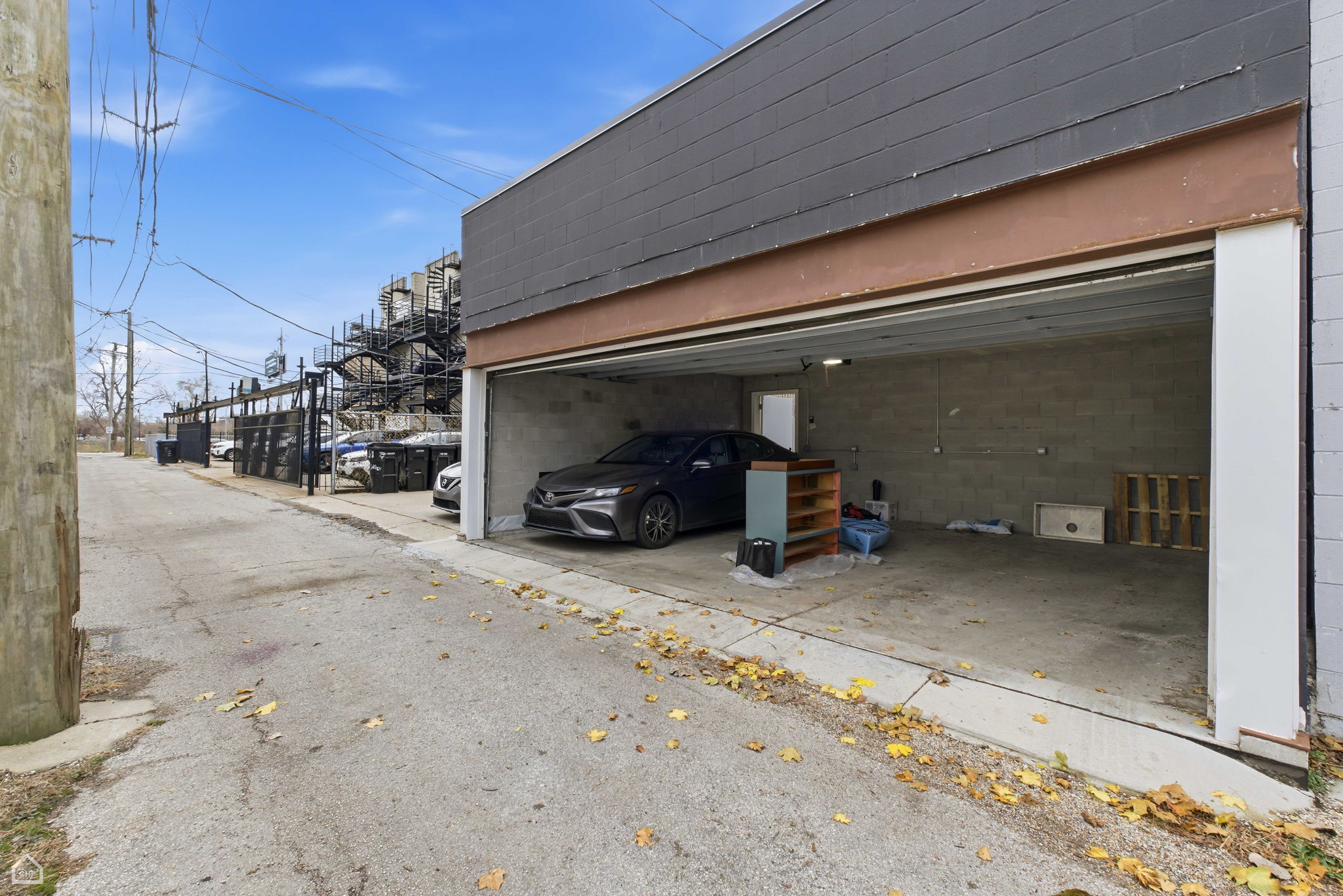 327 S Leavitt St 1 - North Clybourn Group_CHP2025_004