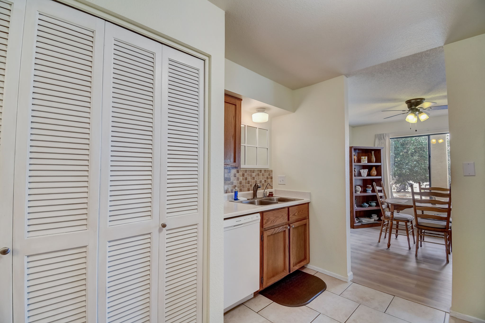 S Goldfield Rd 101-025