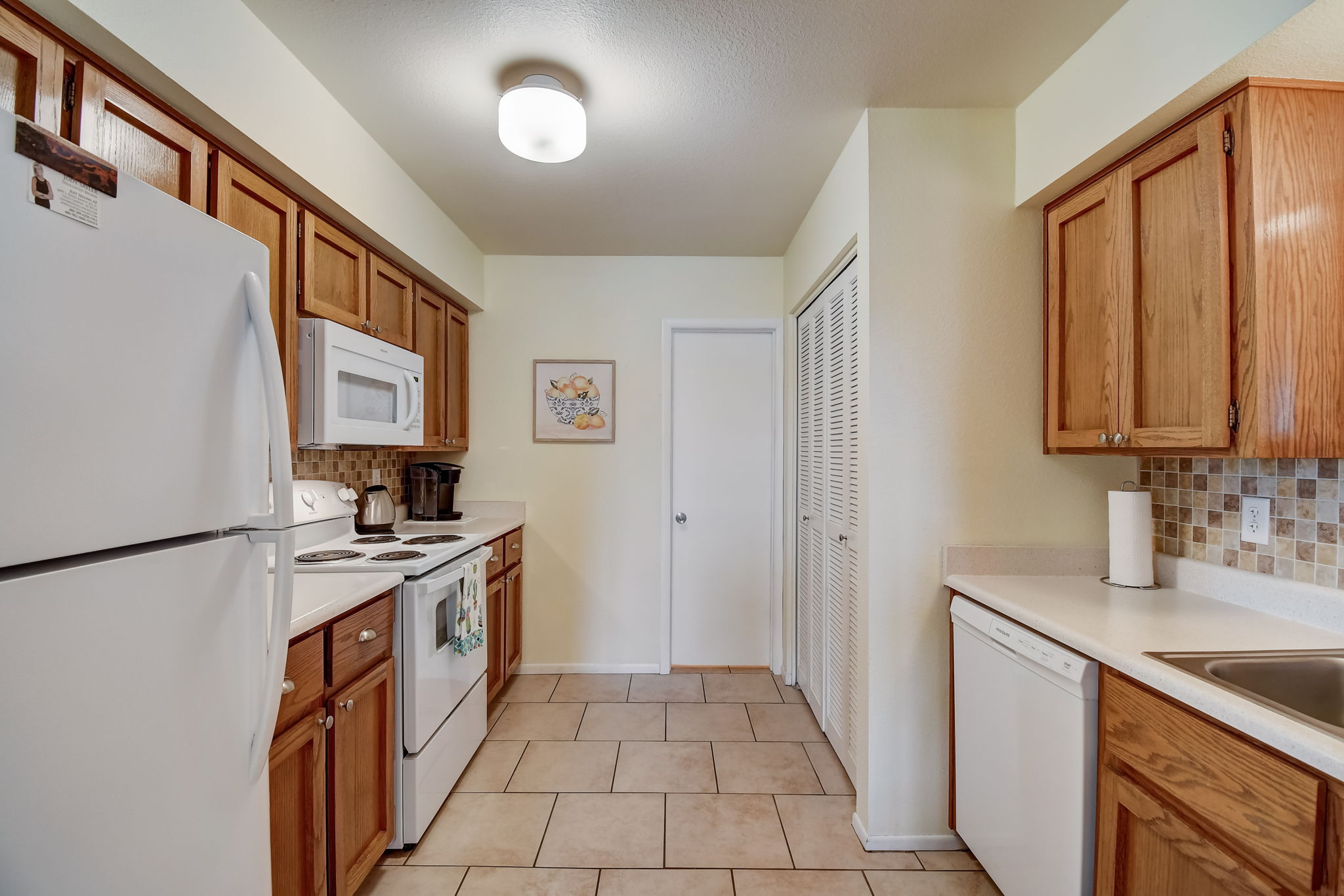 S Goldfield Rd 101-014