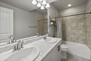  Photo 46