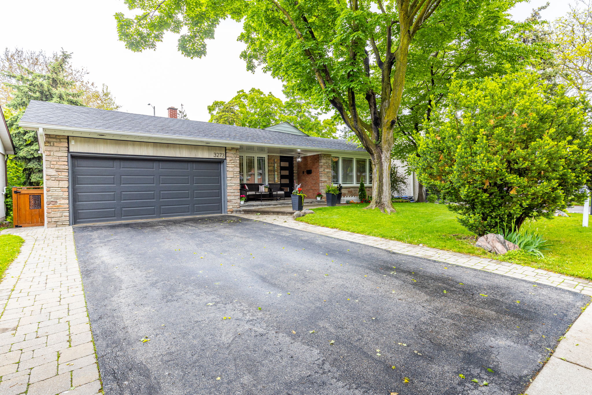 Mississauga property showcase — delivered property photograph 3