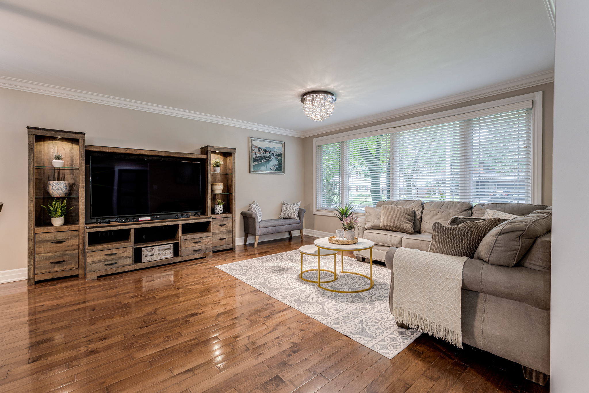 Mississauga property showcase — delivered property photograph 7