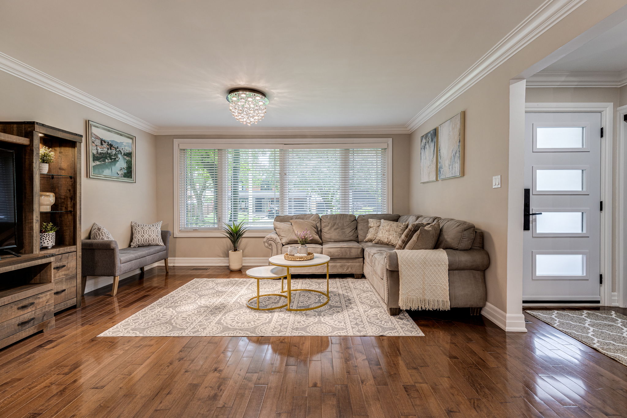 Mississauga property showcase — delivered property photograph 8