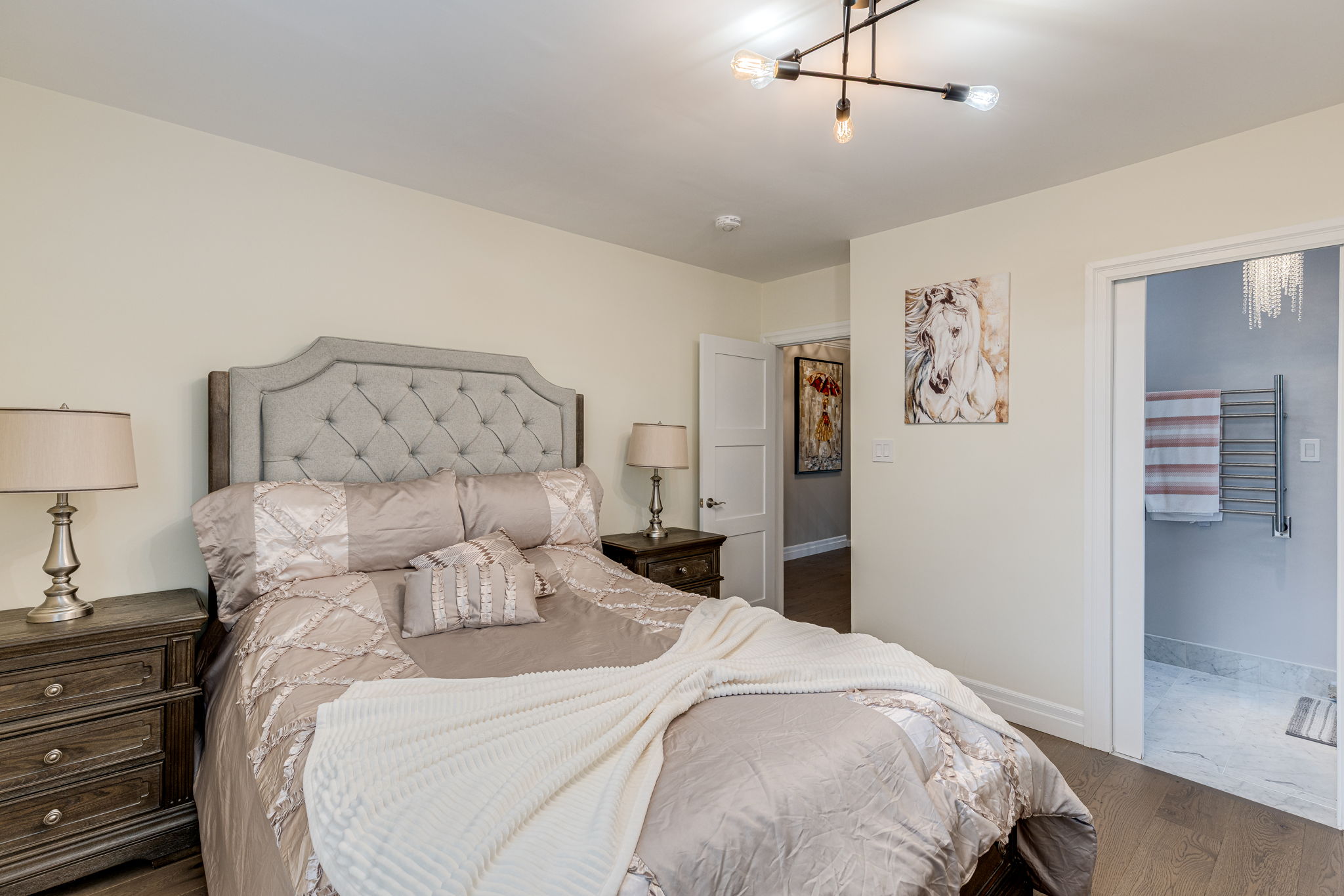 Mississauga property showcase — delivered property photograph 25