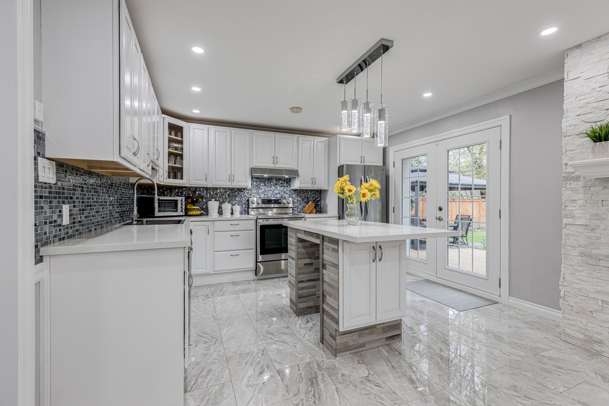 Mississauga property showcase — delivered property photograph 33