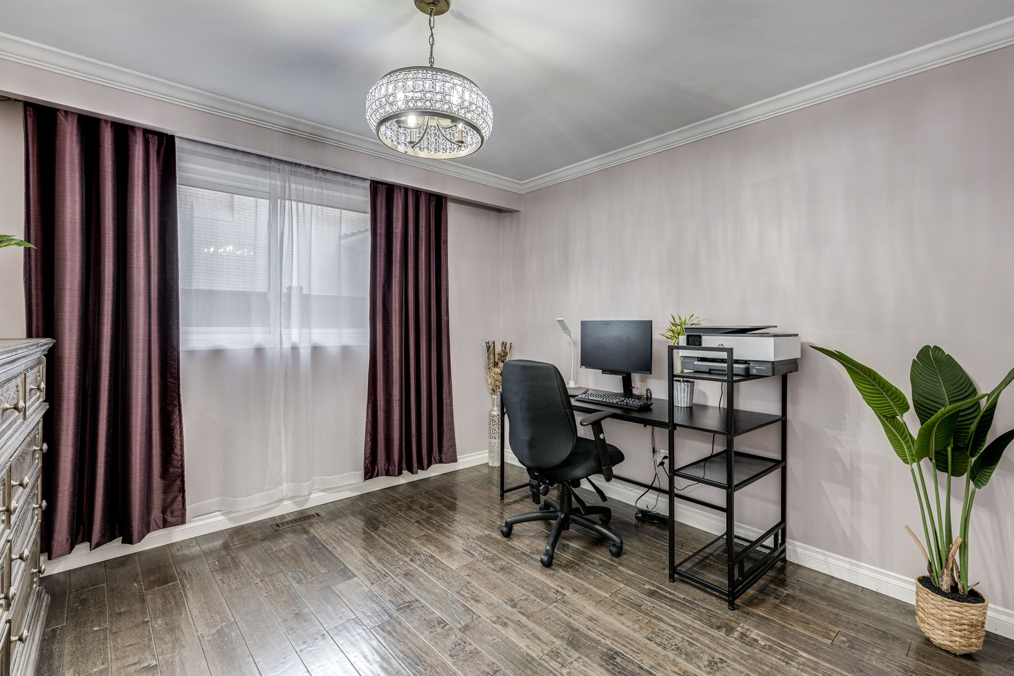Mississauga property showcase — delivered property photograph 37