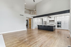  Photo 35