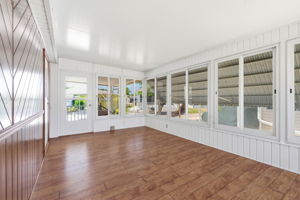 Interiors (4)