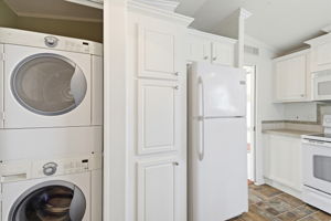 Interiors (8)