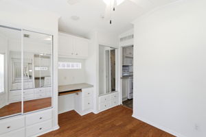 Interiors (19)