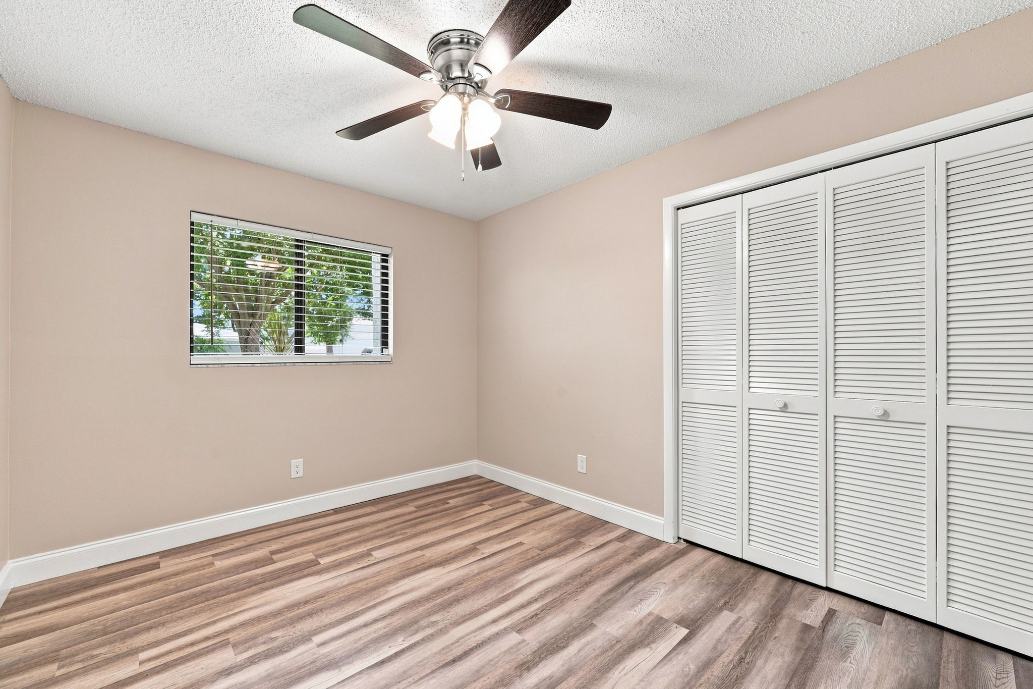 Bedroom21
