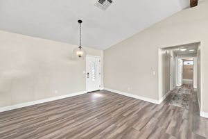 Dining Room21