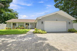 Front Exterior30