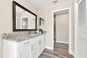 Primary Bathroom20a