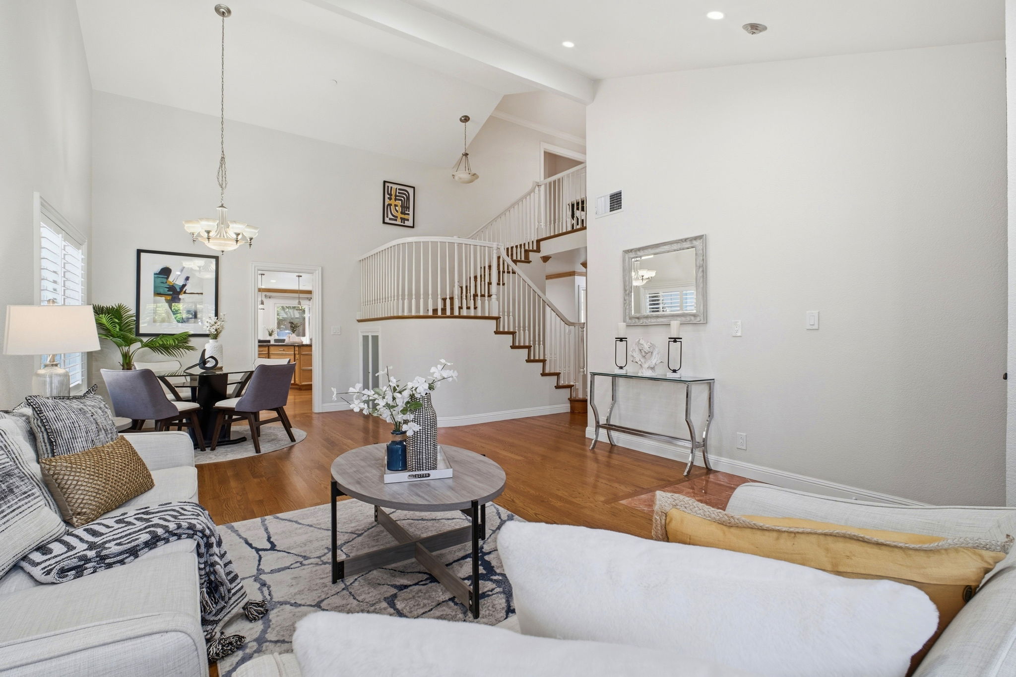 008_F8_32760 Orick St