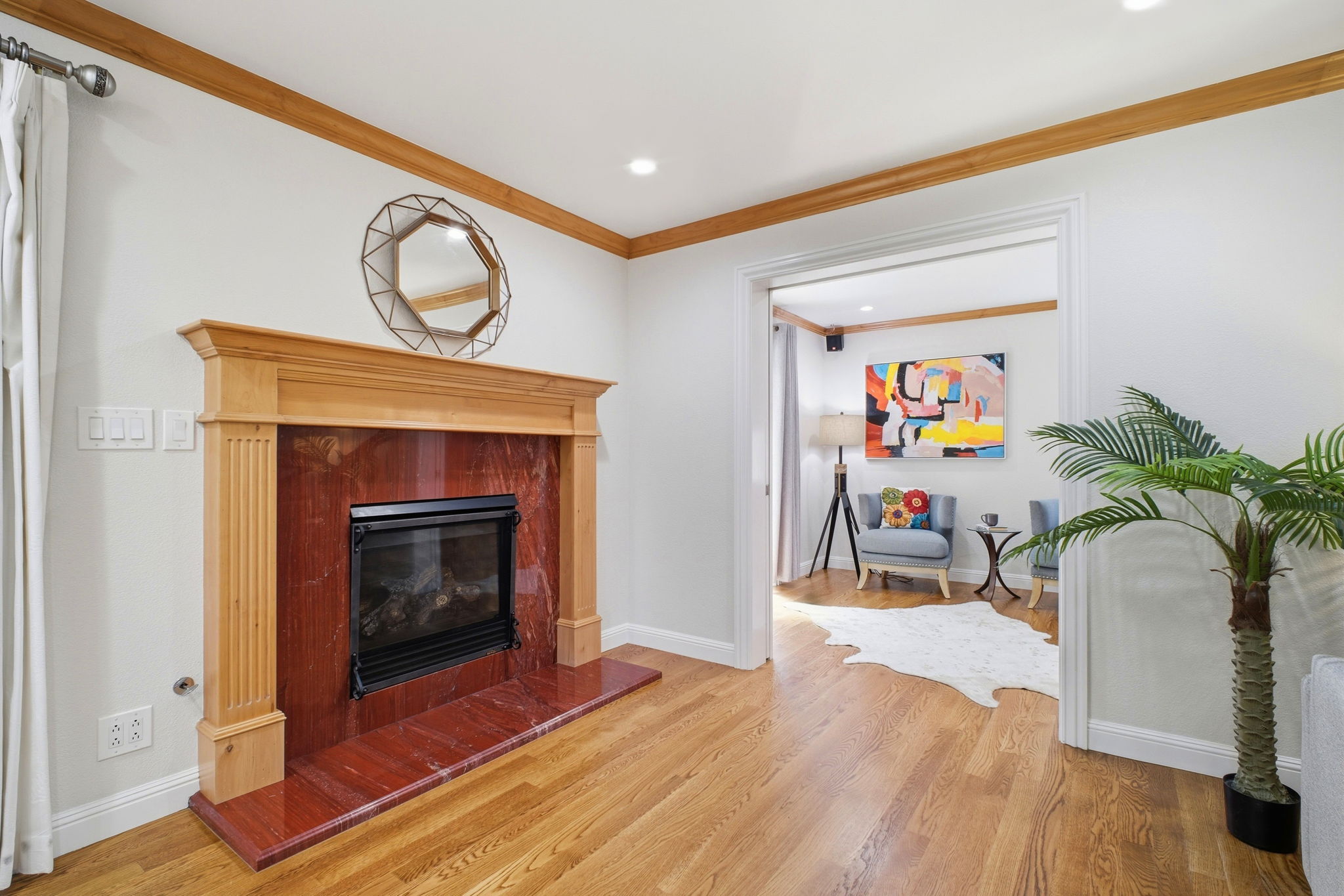 012_F8_32760 Orick St