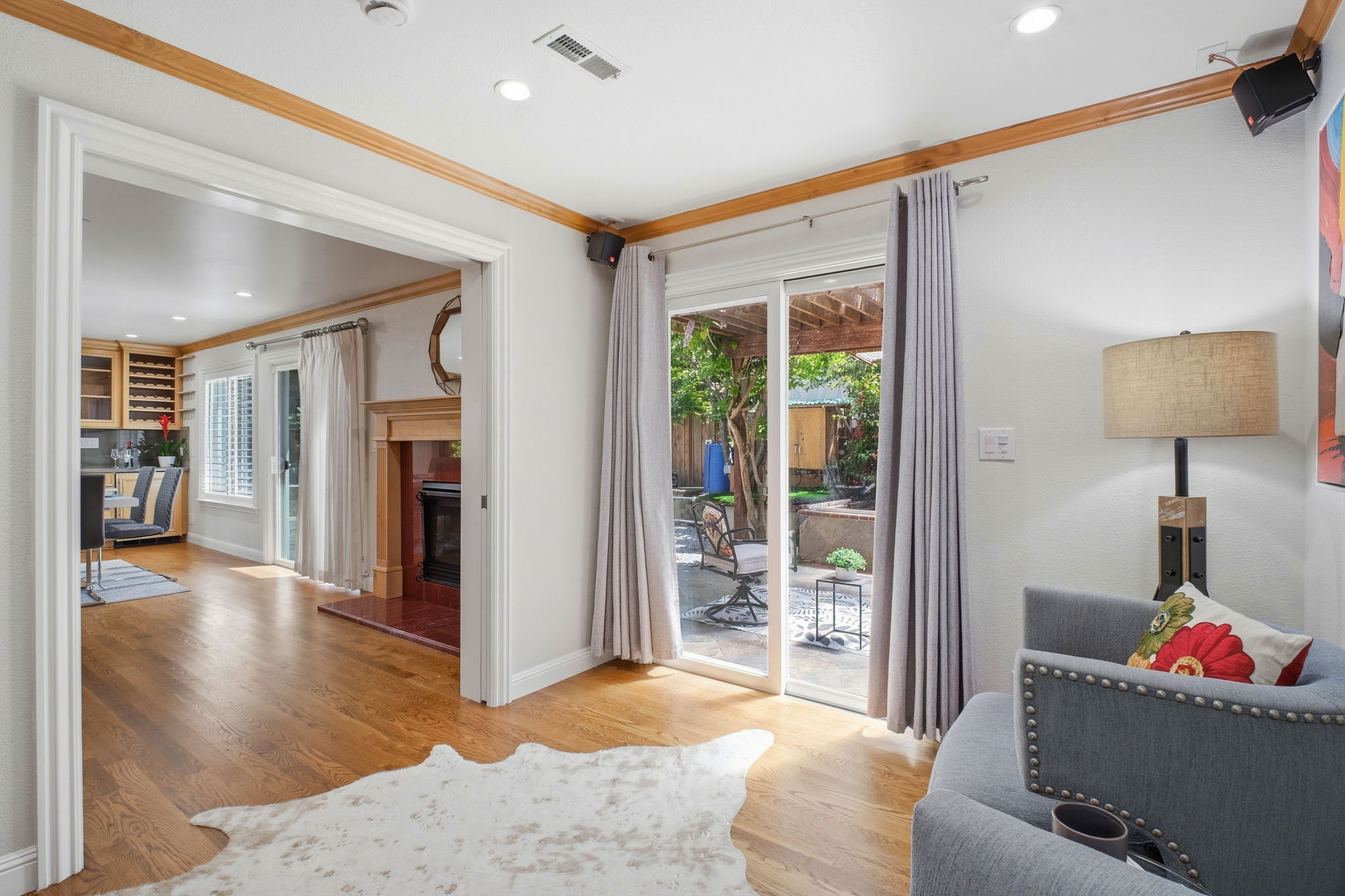 013_F8_32760 Orick St