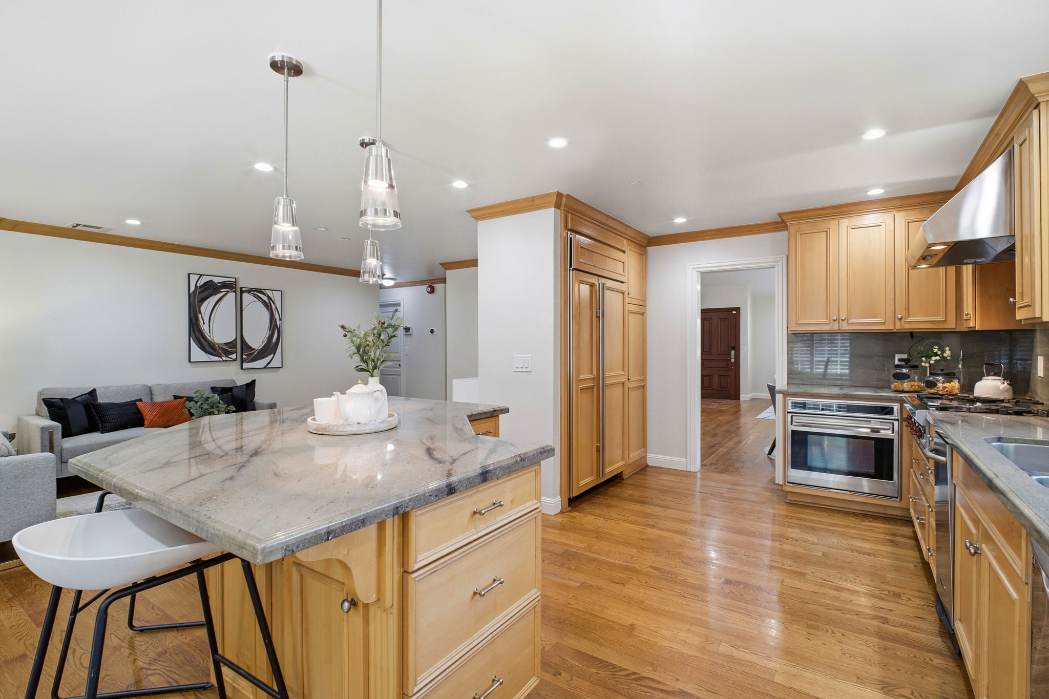 016_F8_32760 Orick St