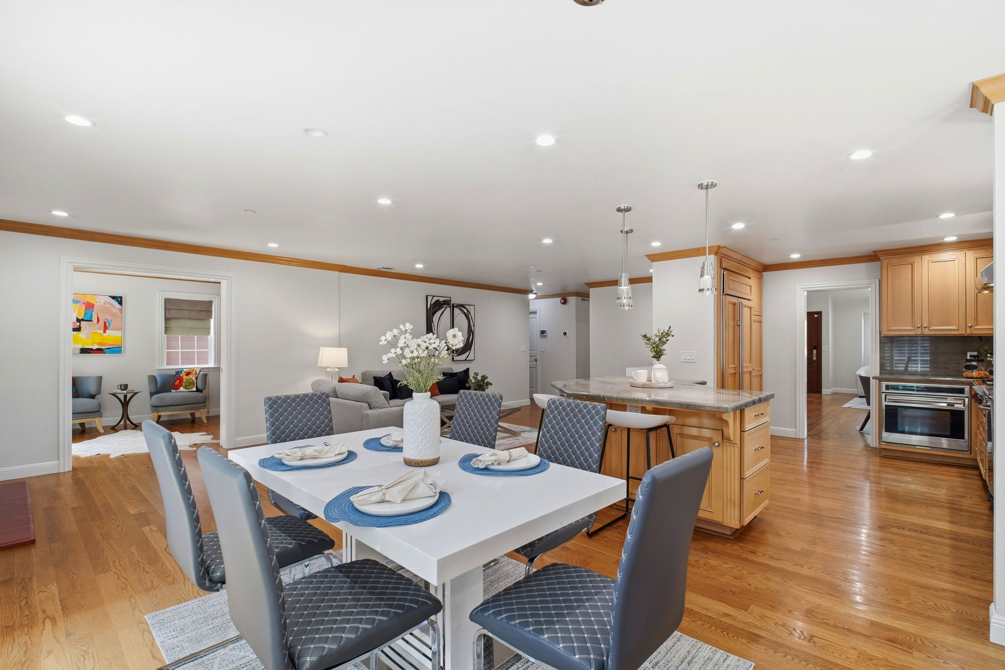023_F8_32760 Orick St