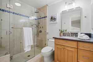 040_F8_32760 Orick St